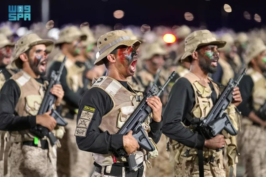 وزير الحرس الوطني يتفقد استعدادات قوات الوزارة لموسم الحج وزير الحرس الوطني يتفقد استعدادات قوات الوزارة لموسم الحج