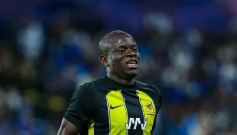 الهلال يسعى للتعاقد مع كانتي الهلال يسعى للتعاقد مع كانتي
