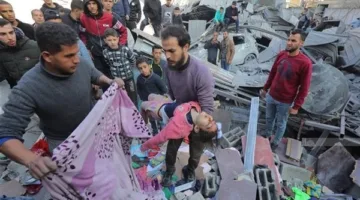 استشهاد وإصابة العشرات نتيجة قصف الاحتلال لمناطق مختلفة في قطاع غزة