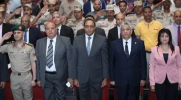 برئاسة السيدة انتصار السيسي.. محافظ قنا يحضر ندوة توعوية ضمن حملة «نحميها بالوعي معًا»