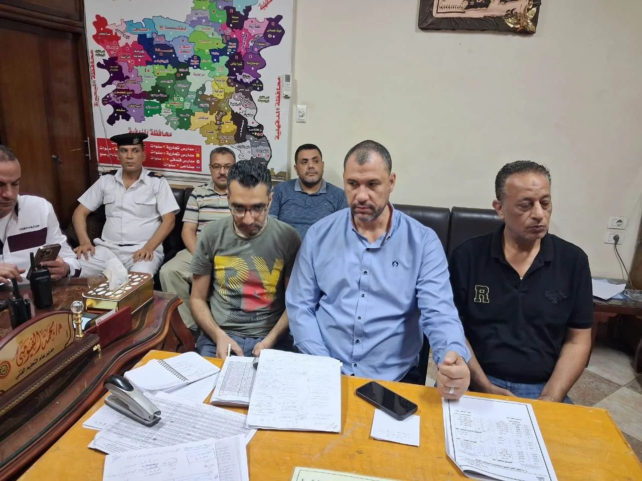 صور: وكيل “تعليم الغربية” يتفقد امتحانات الدبلومات من مركز العمليات صور: وكيل “تعليم الغربية” يتفقد امتحانات الدبلومات من مركز العمليات