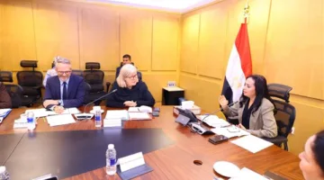 وزيرة التضامن: 7.7 مليون عائلة استفادت من مبادرة “تكافل وكرامة” خلال عقد من الزمان.