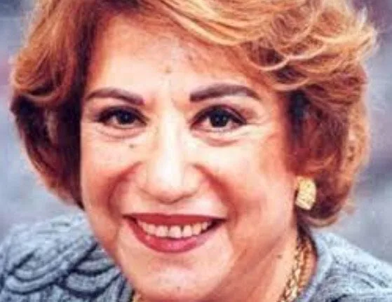 تجاوزت العقبات وتحدت عائلتها.. طارق الشناوي يكشف أسرار انطلاق سميحة أيوب في عالم الفن «فيديو» تجاوزت العقبات وتحدت عائلتها.. طارق الشناوي يكشف أسرار انطلاق سميحة أيوب في عالم الفن «فيديو»