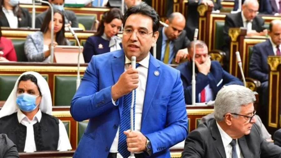 سياسيون: زيارة الرئيس السيسي للإمارات تعكس تميز العلاقات الثنائية بين الدولتين سياسيون: زيارة الرئيس السيسي للإمارات تعكس تميز العلاقات الثنائية بين الدولتين