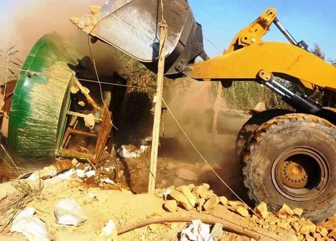 إغلاق 32 «طاحونة ذهب» خلال حملة واسعة في منطقة وادي عبادي بأسوان إغلاق 32 «طاحونة ذهب» خلال حملة واسعة في منطقة وادي عبادي بأسوان