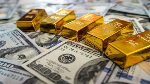 ارتفاع أسعار الذهب مع تنامي الضبابية الاقتصادية وانخفاض الدولار ارتفاع أسعار الذهب مع تنامي الضبابية الاقتصادية وانخفاض الدولار