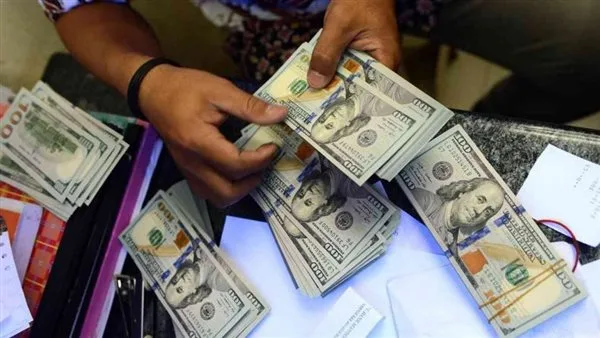 قفزة تاريخية في تحويلات المصريين في الخارج تصل إلى 26.4 مليار دولار خلال 9 أشهر قفزة تاريخية في تحويلات المصريين في الخارج تصل إلى 26.4 مليار دولار خلال 9 أشهر