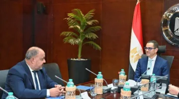 وزير الاستثمار يناقش مع ممثلي قطاع القطن الطرق لتعزيز الزراعة والتصدير