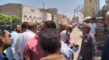محافظ المنيا: إصدار وتجديد 2871 ترخيص إعلانات في إطار حملات إزالة الإعلانات العشوائية