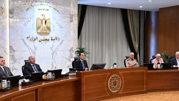 مجلس الوزراء يوافق على تنفيذ 10 مشاريع تخدم المصلحة العامة في المحافظات مجلس الوزراء يوافق على تنفيذ 10 مشاريع تخدم المصلحة العامة في المحافظات