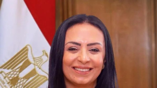 لأول مرة.. التضامن تقيم إفطارًا جماعيًا في يوم عرفة لـ 70 ألف شخص. لأول مرة.. التضامن تقيم إفطارًا جماعيًا في يوم عرفة لـ 70 ألف شخص.