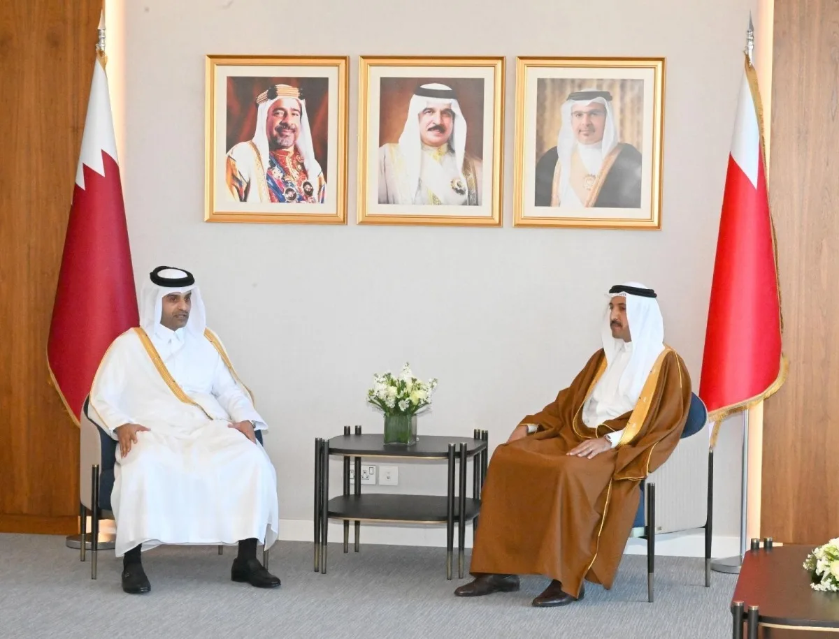 وزير النقل يلتقي بنظيره البحريني في مجال المواصلات والاتصالات وزير النقل يلتقي بنظيره البحريني في مجال المواصلات والاتصالات