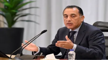 رئيس الوزراء يُطلب من الجهات الحكومية اتخاذ الإجراءات الضرورية خلال عطلة عيد الأضحى المبارك لتجنب أي أزمات.