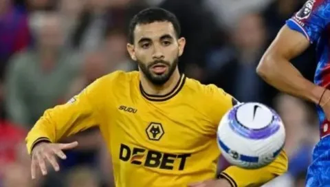 مانشستر سيتي يختتم تفاصيل انتقال نجم المنتخب الجزائري ريان آيت نوري مانشستر سيتي يختتم تفاصيل انتقال نجم المنتخب الجزائري ريان آيت نوري