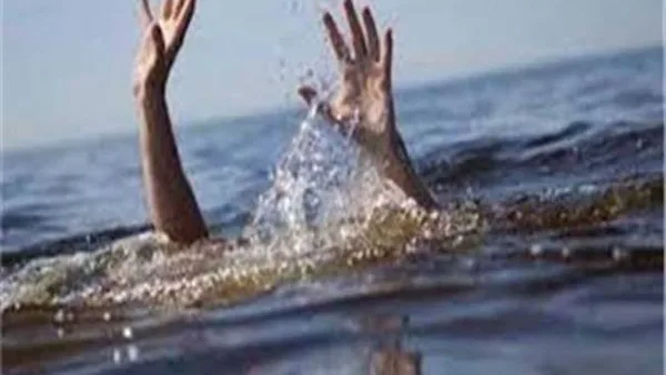 المياه تبتلع الشاب أثناء استحمامه مع أصدقائه.. انتشال جثة غريق من نهر النيل في الجيزة