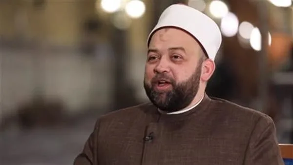 أول رد من إمام مسجد عمرو بن العاص على قرار نقله إلى أسوان