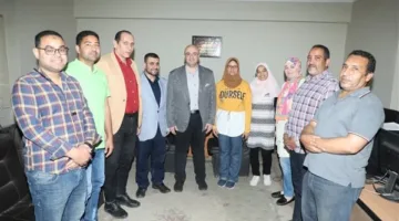 محافظ بني سويف يعبر عن تهانيه للموظفين في الديوان العام بمناسبة عيد الأضحى المبارك