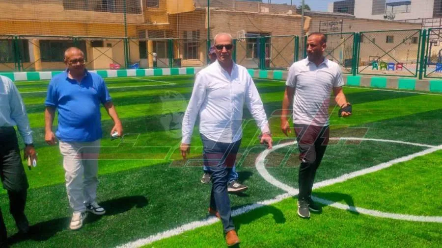 محروس: يراقب المراحل الأخيرة لبناء ملعب كرة القدم الخماسي في نادي كفر الشيخ محروس: يراقب المراحل الأخيرة لبناء ملعب كرة القدم الخماسي في نادي كفر الشيخ