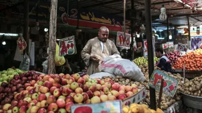 في ضوء زيادة معدلات التضخم.. اقتصاديون يشرحون لـ «الأسبوع» السبب الفعلي وراء ذلك في ضوء زيادة معدلات التضخم.. اقتصاديون يشرحون لـ «الأسبوع» السبب الفعلي وراء ذلك
