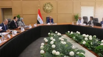 الكهرباء: تعزيز دور القطاع الخاص كشريك في النجاح.. وتنفيذ الاستراتيجية الوطنية للطاقة من خلال استثمارات محلية وأجنبية خاصة.