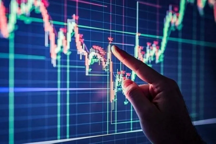 مؤشر البورصة السعودية يختتم جلساته بارتفاع يصل إلى 11004 نقاط مؤشر البورصة السعودية يختتم جلساته بارتفاع يصل إلى 11004 نقاط