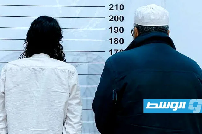 إلقاء القبض على عصابة أثناء ارتكابها سرقة أغنام في أجدابيا إلقاء القبض على عصابة أثناء ارتكابها سرقة أغنام في أجدابيا