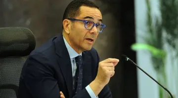 الخطيب يستعرض تفاصيل بدء البث التجريبي للمنصة الإلكترونية الموحدة لإصدار تراخيص الاستثمار
