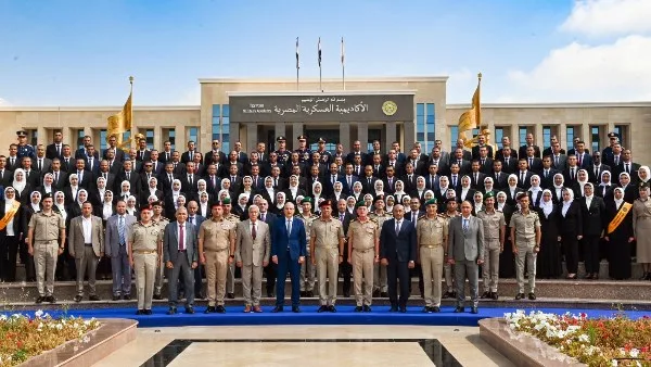 وزير الري: نؤيد تعزيز استخدام التكنولوجيا من قبل شباب المهندسين لمواجهة التحديات المائية. وزير الري: نؤيد تعزيز استخدام التكنولوجيا من قبل شباب المهندسين لمواجهة التحديات المائية.