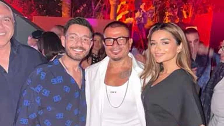 بعد الكشف عن مشروعه الجديد.. أحمد زاهر يرسل تحية لعمرو دياب بعد الكشف عن مشروعه الجديد.. أحمد زاهر يرسل تحية لعمرو دياب