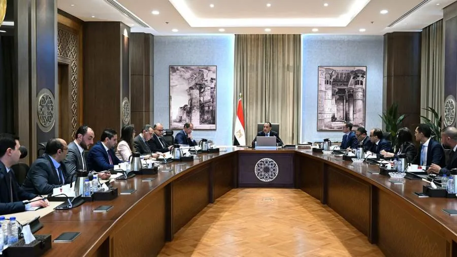 “مدبولي”: تحويل ضريبة الأرباح الرأسمالية إلى ضريبة دمغة على معاملات الأوراق المالية