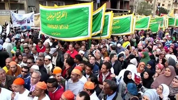 أولياء فيسبوك يثيرون أزمة في الطرق الصوفية.. فما التفاصيل؟