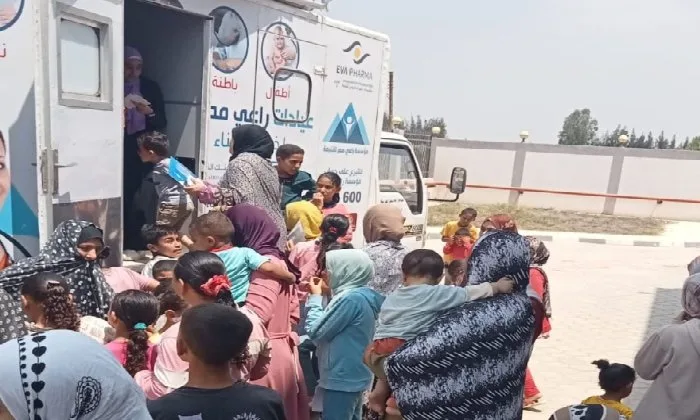 إجراء فحوصات لأكثر من 490 شخصاً وتوزيع 110 نظارات طبية في قافلة مجانية بالبحيرة إجراء فحوصات لأكثر من 490 شخصاً وتوزيع 110 نظارات طبية في قافلة مجانية بالبحيرة