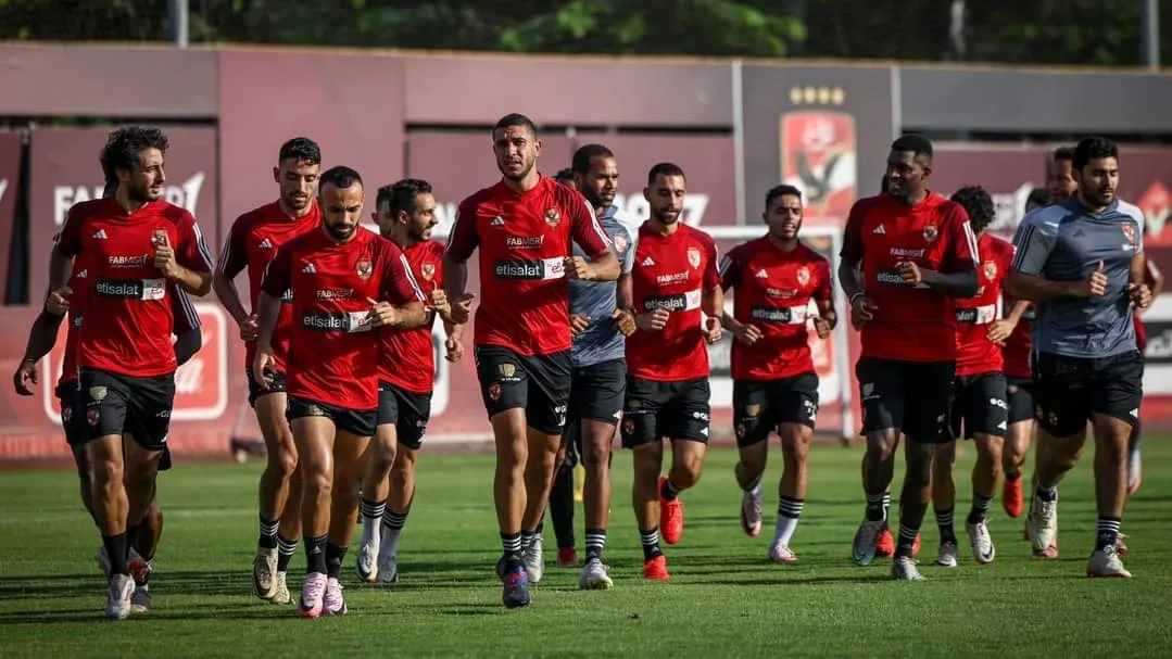 «ليس فقط عن تقديم أداء مشرف».. خالد أبو بكر يشجع لاعبي الأهلي قبل بطولة الأندية العالمية «ليس فقط عن تقديم أداء مشرف».. خالد أبو بكر يشجع لاعبي الأهلي قبل بطولة الأندية العالمية