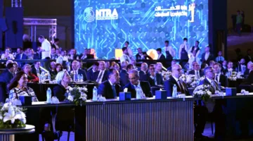 مدبولي: أوجه رسالة لشبابنا، هذه فرصتك! جيل الاتصال الخامس يمثل تمكيناً حقيقياً وليس مجرد زيادة في سرعة الاتصال.