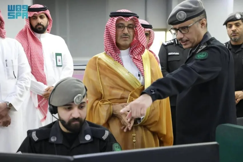 المهندس عالي الزهراني يقوم بزيارة مركز العمليات الأمنية الموحدة (911) في مكة المكرمة المهندس عالي الزهراني يقوم بزيارة مركز العمليات الأمنية الموحدة (911) في مكة المكرمة