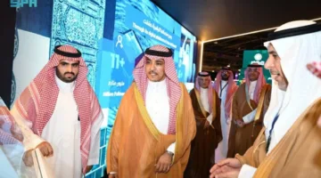 الدوسري يُطلق منصّة الصور السعودية عالميًا