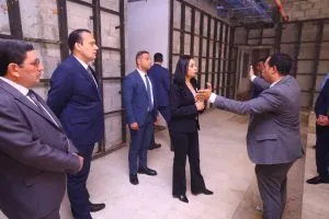 وزير الزراعة يناقش مع وزيرة التضامن الاجتماعي سبل تعزيز التعاون بين البنك الزراعي المصري وبنك ناصر في العاصمة الإدارية