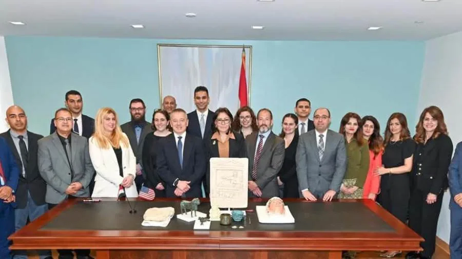 الخارجية: القنصلية العامة في نيويورك تحقق نجاحًا في استعادة مجموعة من الآثار المصرية الخارجية: القنصلية العامة في نيويورك تحقق نجاحًا في استعادة مجموعة من الآثار المصرية