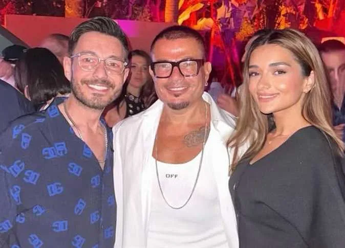 عمرو دياب يفتتح فندقه الجديد ويستقبل دعم نجوم الفن (صور) عمرو دياب يفتتح فندقه الجديد ويستقبل دعم نجوم الفن (صور)