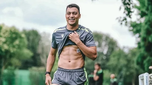مهيب عبد الهادي يكشف عن حدث مفاجئ: مصطفى محمد سينضم للأهلي قريبًا مهيب عبد الهادي يكشف عن حدث مفاجئ: مصطفى محمد سينضم للأهلي قريبًا