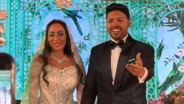 نشرة الفن: محمد شاهين، نجم ستار أكاديمي، يحتفل بزفافه وتسمية الدورة الثالثة لمهرجان إيزيس باسم سميحة أيوب. نشرة الفن: محمد شاهين، نجم ستار أكاديمي، يحتفل بزفافه وتسمية الدورة الثالثة لمهرجان إيزيس باسم سميحة أيوب.