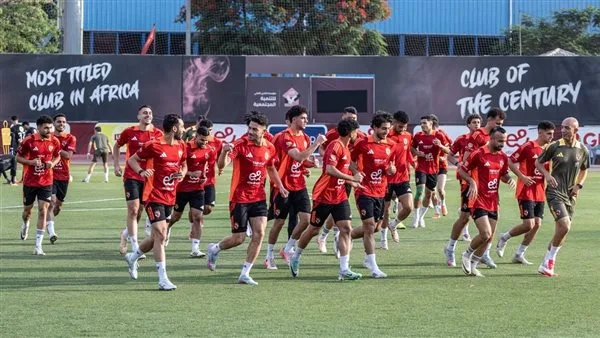 إعلامي يوضح وضع مهاجم الأهلي محمد ياسر بعد عودته من الدوري التشيكي إعلامي يوضح وضع مهاجم الأهلي محمد ياسر بعد عودته من الدوري التشيكي