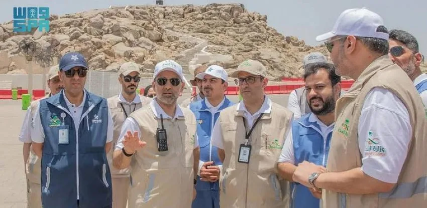 الجلاجل يراجع استعداد المرافق الصحية الميدانية في المشاعر الجلاجل يراجع استعداد المرافق الصحية الميدانية في المشاعر