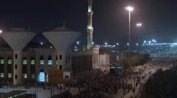 بث مباشر: حجاج بيت الله ينزلون إلى جبل عرفات للصلاة في الفجر