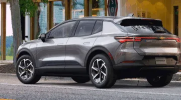 سعر سيارة شيفروليه إكوينوكس EV الكهربائية في الإمارات العربية المتحدة
