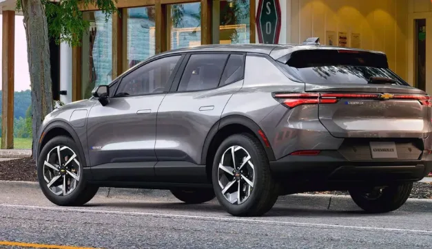 سعر سيارة شيفروليه إكوينوكس EV الكهربائية في الإمارات العربية المتحدة