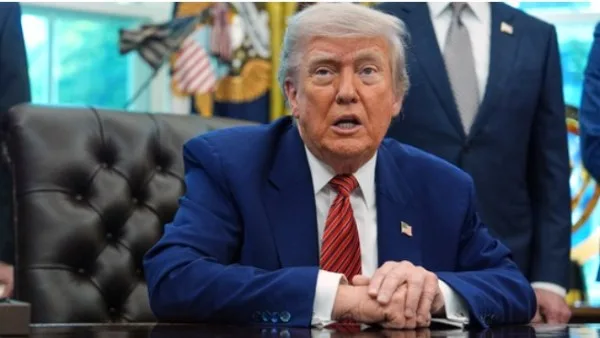 ترامب يوقف قبول الطلاب الدوليين في هارفارد لمدة 6 أشهر ترامب يوقف قبول الطلاب الدوليين في هارفارد لمدة 6 أشهر