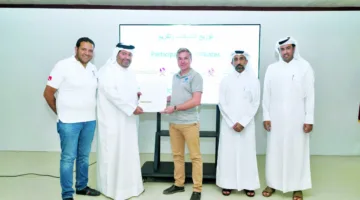 البيئة تكرم المشاركين في حملة تنظيف الساحل البحري