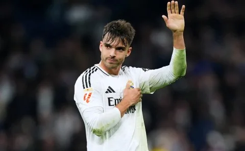 تبعات “الفيديو الإباحي”… لاعب ريال مدريد يواجه خطر السجن لمدة 4 سنوات تبعات “الفيديو الإباحي”… لاعب ريال مدريد يواجه خطر السجن لمدة 4 سنوات