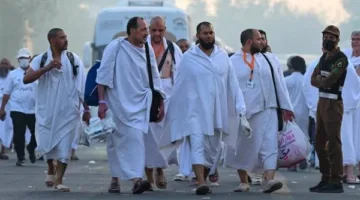 السعودية: الحجاج يتجهون إلى عرفة لأداء أهم شعائر الحج